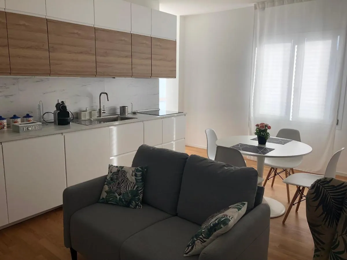 Garden View Salandra Apartment - Bari Policlinico