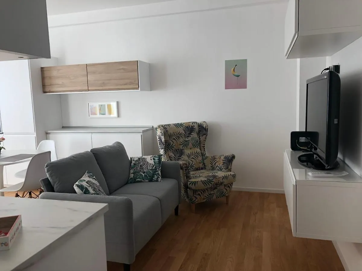 Garden View Salandra Apartment - Bari Policlinico 0*,  Italia